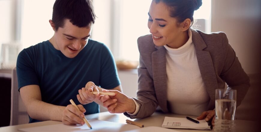 الدبلوم التخصصي في التعامل مع ذوي الهمم